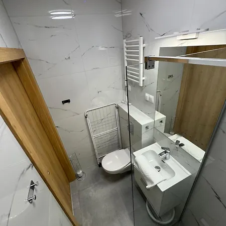 Goscinne Teligi 1 - Adriana * מיילנו