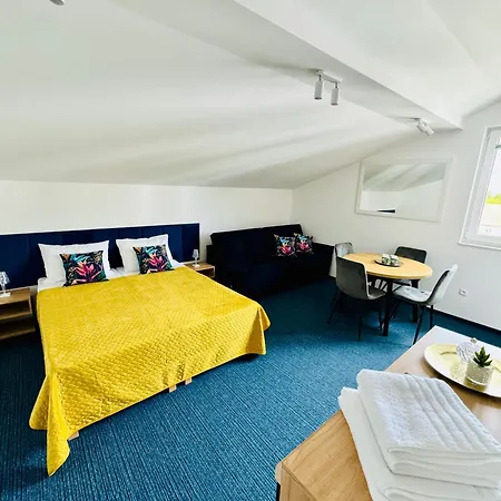 Goscinne Teligi 1 - Adriana Homestay szállás Mielno