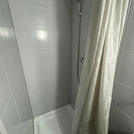 Goscinne Teligi 1 - Adriana בית אירוח מיילנו