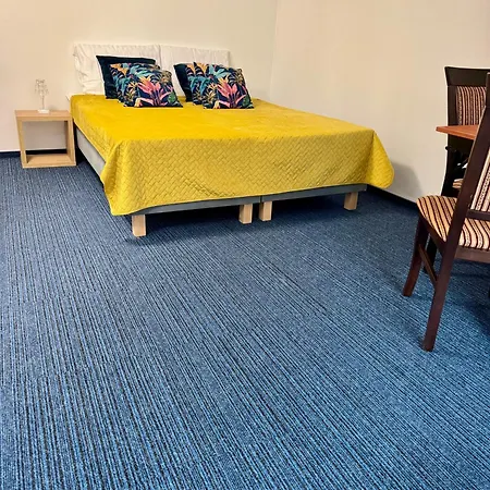 Goscinne Teligi 1 - Adriana מיילנו