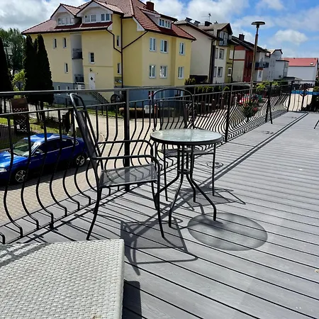 Goscinne Teligi 1 - Adriana