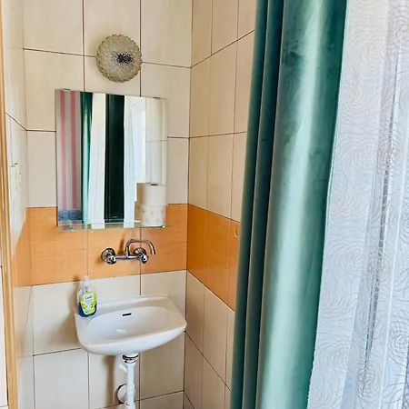 בית אירוח Goscinne Teligi 1 - Adriana