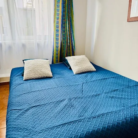 Goscinne Teligi 1 - Adriana