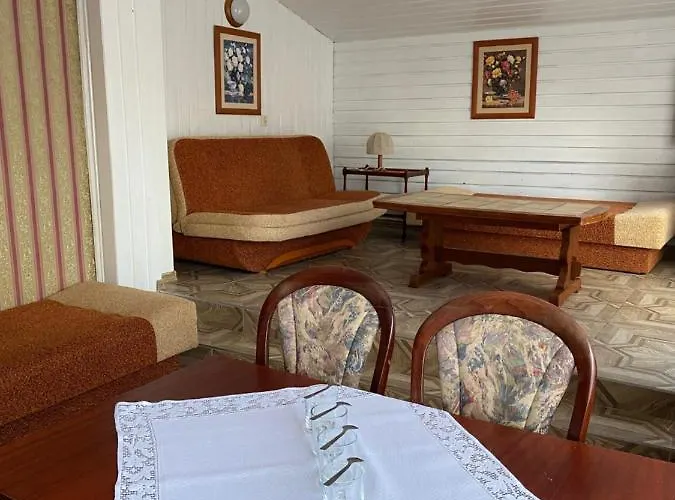 Проживание в семье Goscinne Teligi 1 - Adriana