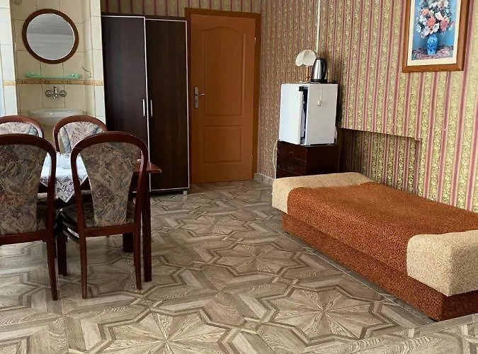 Проживание в семье Goscinne Teligi 1 - Adriana