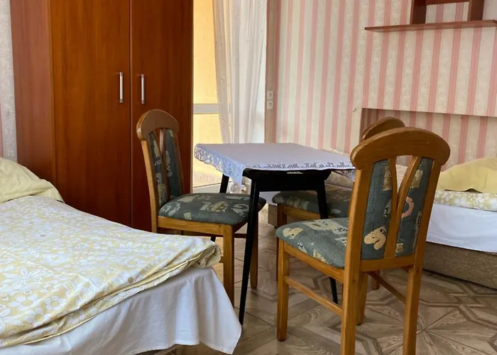 Goscinne Teligi 1 - Adriana Проживание в семье Мельно