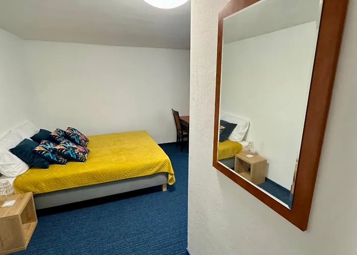 Проживание в семье Goscinne Teligi 1 - Adriana *