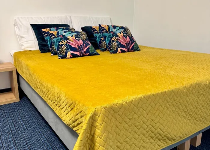 Goscinne Teligi 1 - Adriana Проживание в семье Мельно