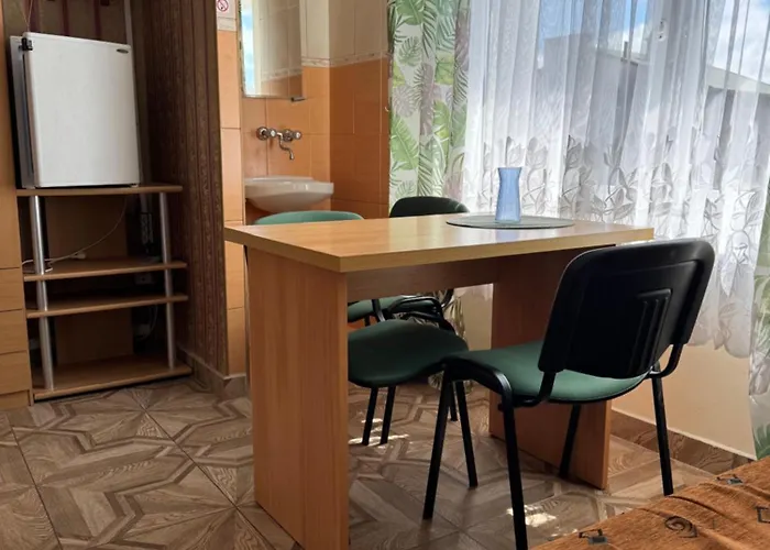 Проживание в семье Goscinne Teligi 1 - Adriana *