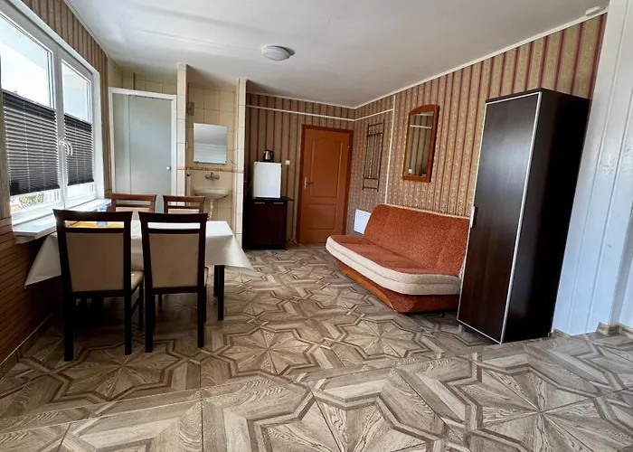 Goscinne Teligi 1 - Adriana *