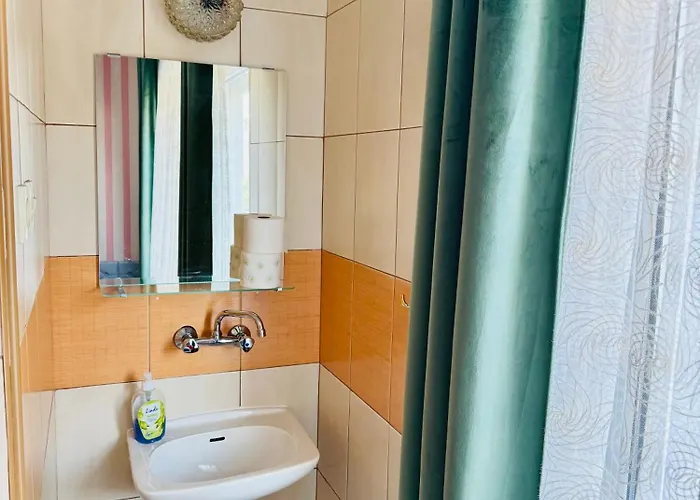 Проживание в семье Goscinne Teligi 1 - Adriana