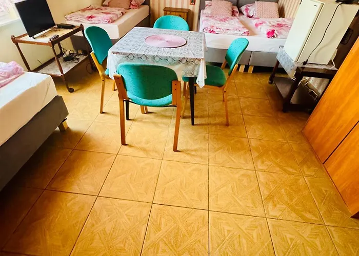 Goscinne Teligi 1 - Adriana * Мельно